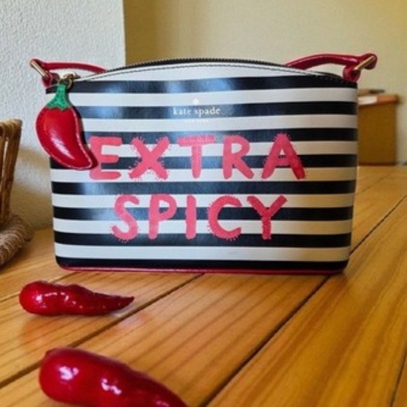 kate spade Handbags - Kate Spade Extra Spicy Crossbody Bag